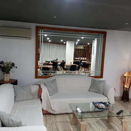 Tainaro Hotel 2*