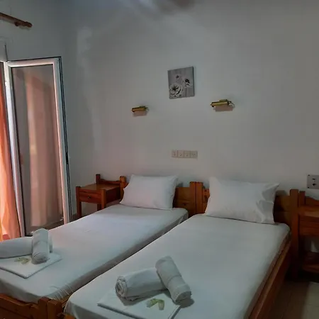 Hotel Tainaro 2*