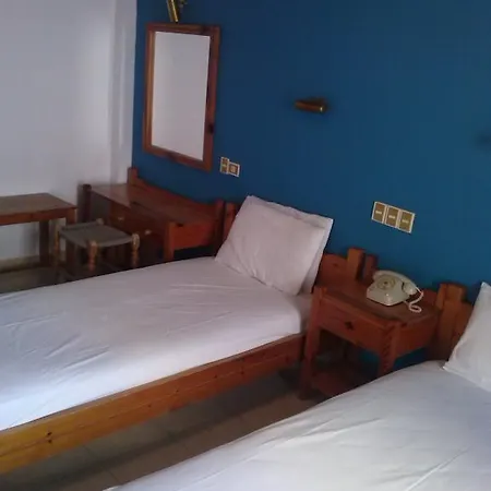 Hotel Tainaro 2*